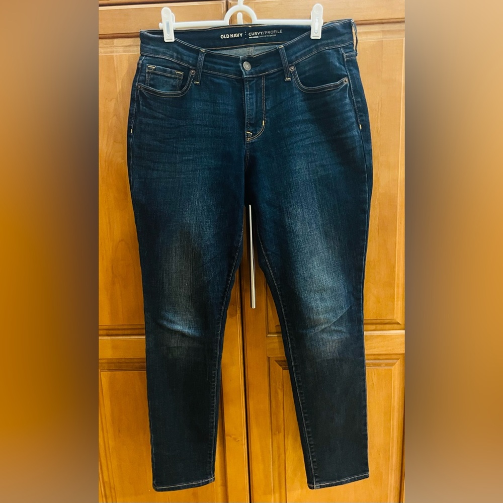 Old Navy Curvy Profile Jeans - Size 4 Short